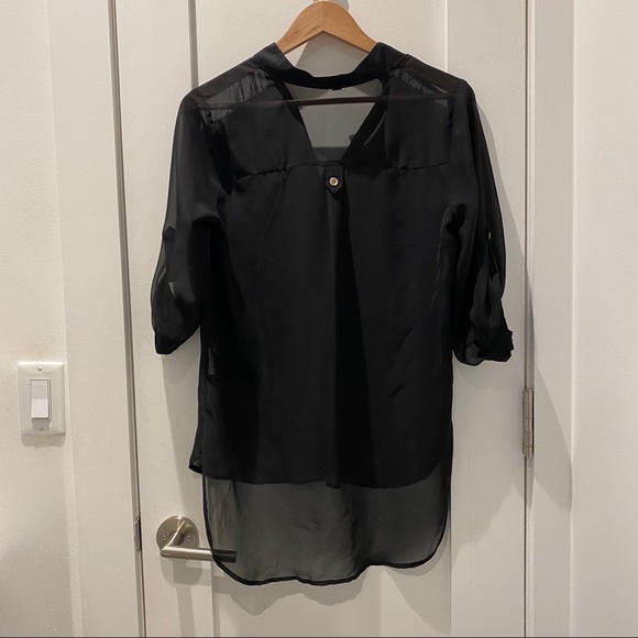 Takera Blouse - Picture 3 of 3